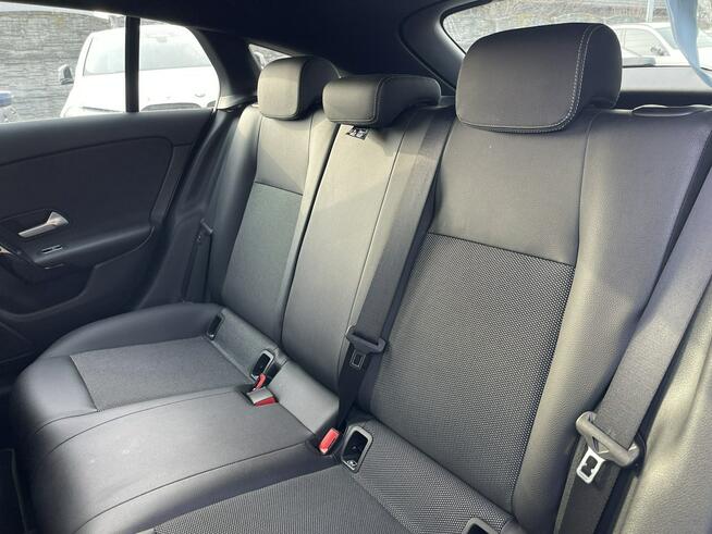 Mercedes CLA 180 Automat Skóra Podgrzewanie Kamera