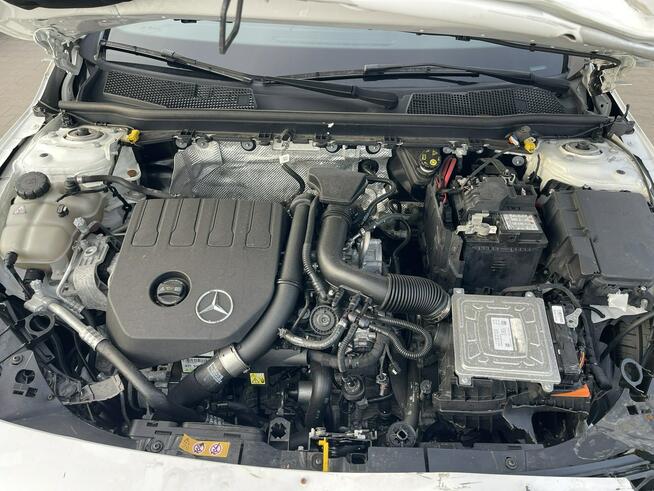 Mercedes CLA 180 Automat Skóra Podgrzewanie Kamera