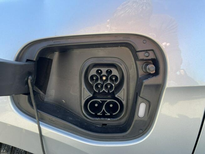 Škoda Superb Hybryda Plug IN Automat Kamera Podgrzewanie