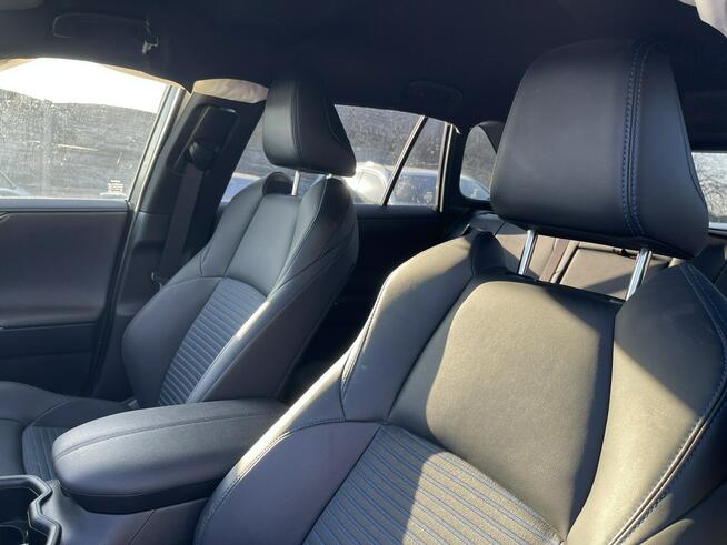 Toyota RAV-4 Selection 4x4 Hybryda Kamera Skóra Podgrzewanie Virtual