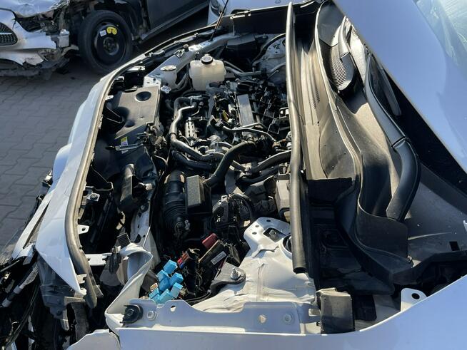 Toyota RAV-4 Selection 4x4 Hybryda Kamera Skóra Podgrzewanie Virtual