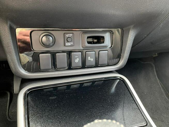 Mitsubishi Outlander 2.0i KeyLess Szyberdach Kamery 360