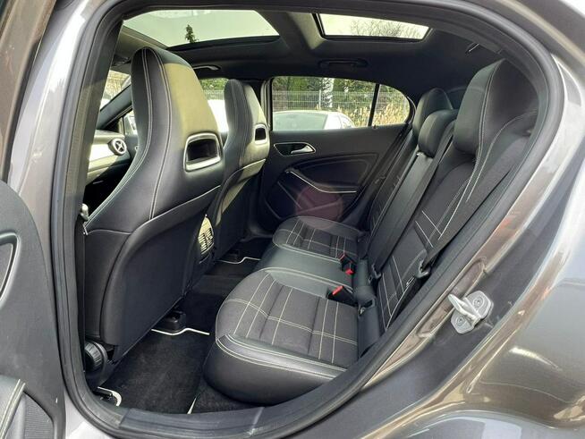 Mercedes GLA 200 Panorama Sportowe fotele PDC Kamera