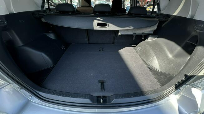 Toyota Verso Navi Kamera Cofania Tempomat