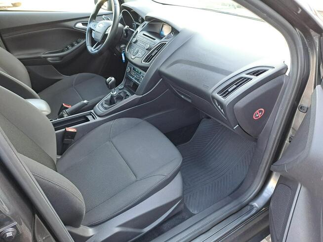 Ford Focus 1,0EcoBoost 125KM rej. 2017 Trend Gold - gwarancja GB41641
