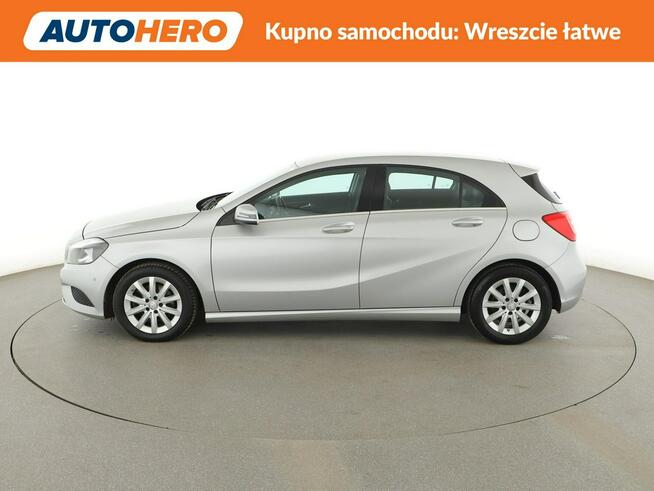 Mercedes A 180 automat skóra navi PDC grzane fotele tempomat