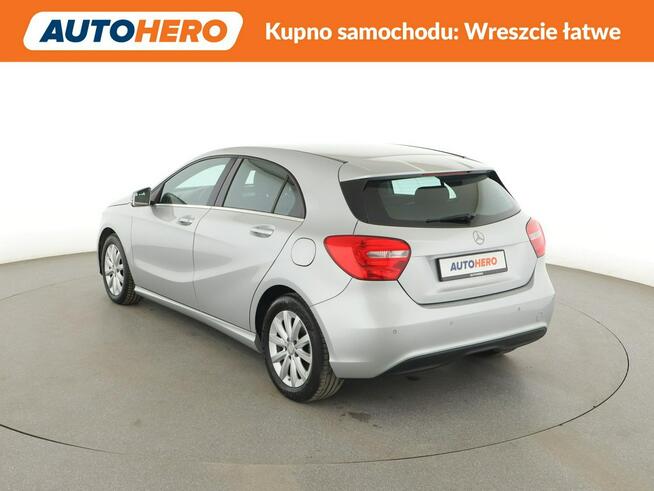 Mercedes A 180 automat skóra navi PDC grzane fotele tempomat