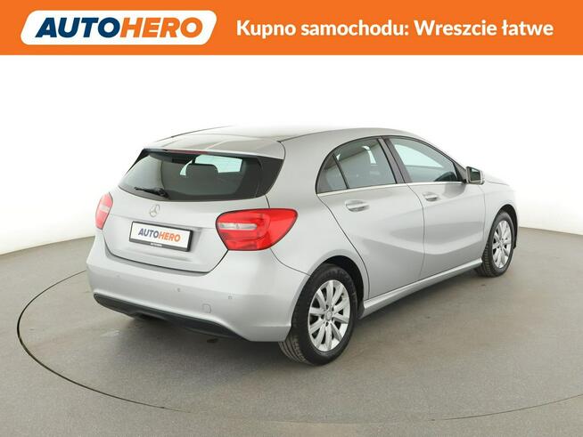 Mercedes A 180 automat skóra navi PDC grzane fotele tempomat