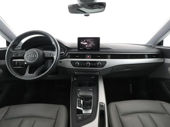 Audi A5 FV23 35TFSI Automat Panorama Navi Tempomat Grzana Skóra Kamera PDC LED