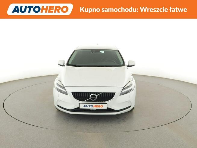 Volvo V40 automat full LED navi klima auto czujniki parkowania