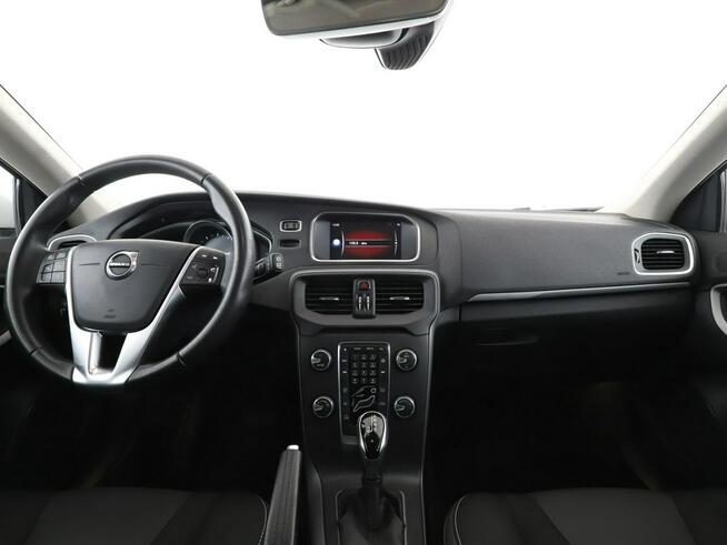 Volvo V40 automat full LED navi klima auto czujniki parkowania