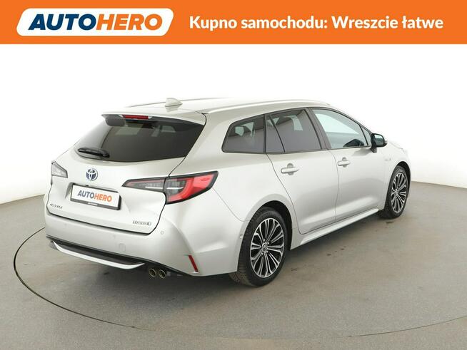 Toyota Corolla FV23% 184KM kamera navi grzane fotele ACC BiLED