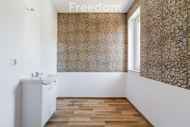 Przestronny dom 167 m z ogrodem blisko Warszawy