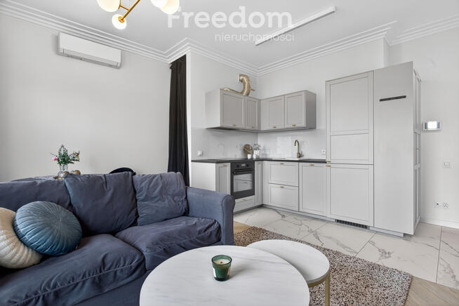 2 pokoje z dużym balkonem –Mokotów Zdziechowskiego