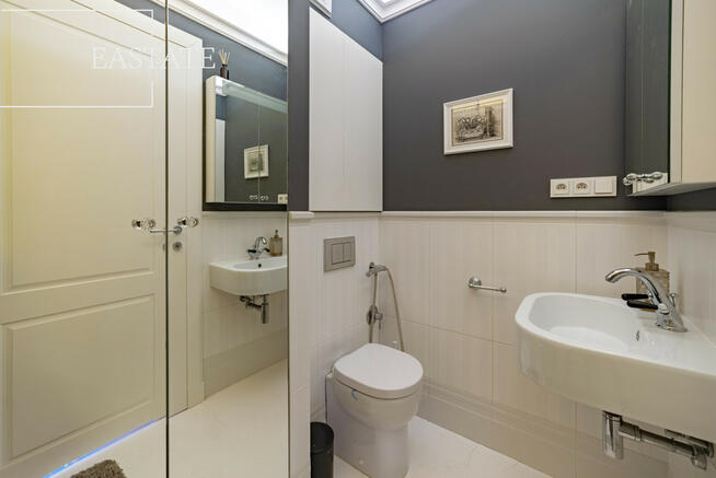 Mieszkanie Warszawa gm. Wola Wola, Sztuk Pięknych