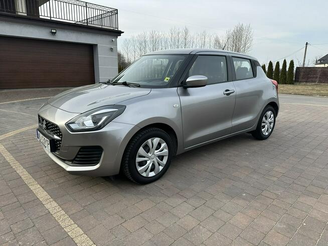 Suzuki Swift Polski Salon