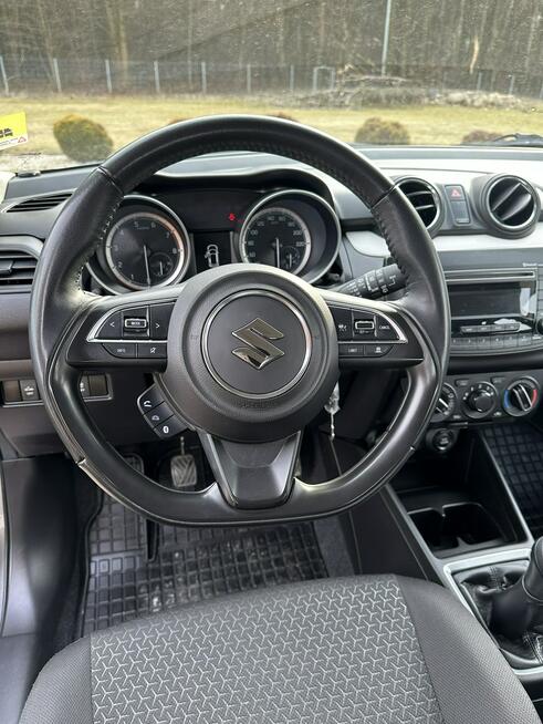 Suzuki Swift Polski Salon