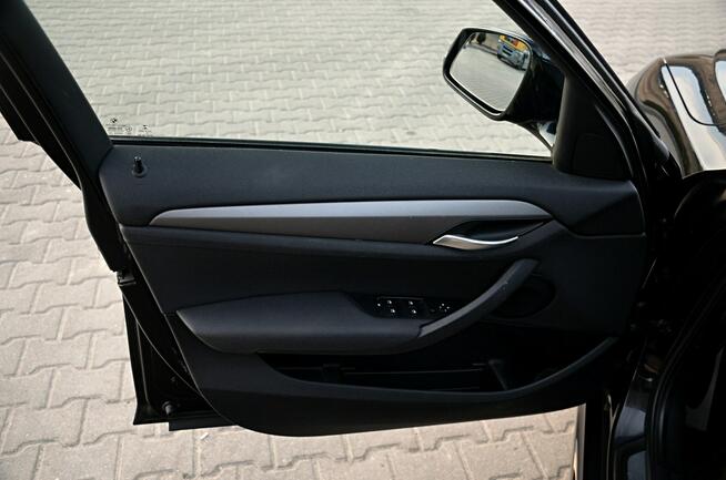 BMW X1 2,0D*M-Pakiet*143KM*X-drive 4x4*Panorama*LED*Niemcy