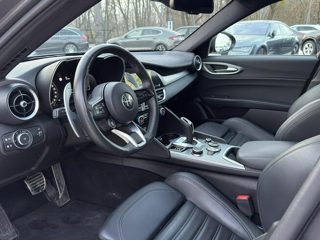 Alfa Romeo Giulia 2.0 Turbo 16V AT8-Q4 Veloce 2023 FV23%