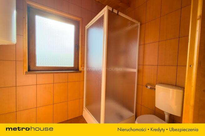 Drewniany domek 70 m² na działce 38 arów