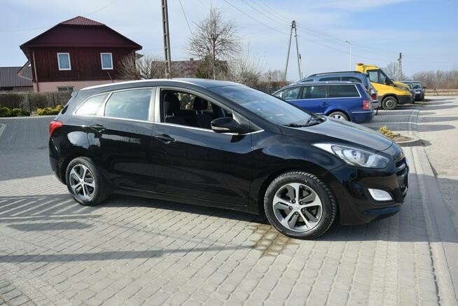 Hyundai i30 1.6D Navi/ Kamera/ 2015r/ Sprowadzony/ Opłacony