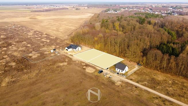 DZIAŁKA BEZPOŚREDNIO PRZY ŚCIANE LASU