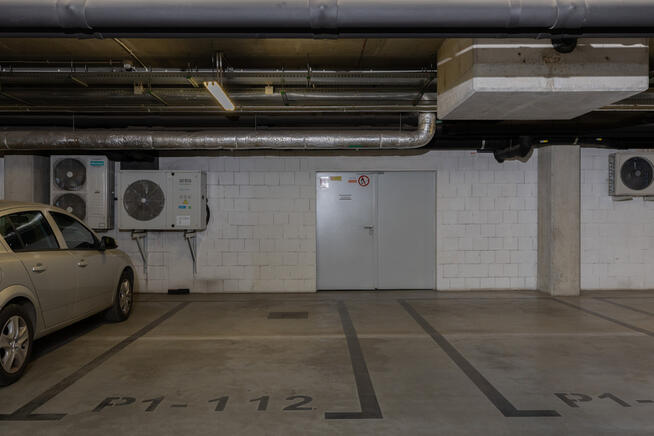 Miejsce postojowe w garażu podziemnym-ul.Walońska