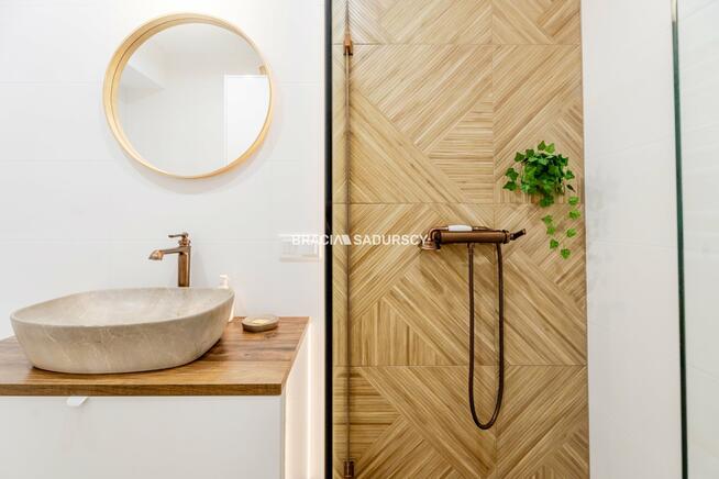 Mieszkanie Kraków Krowodrza, Składowa