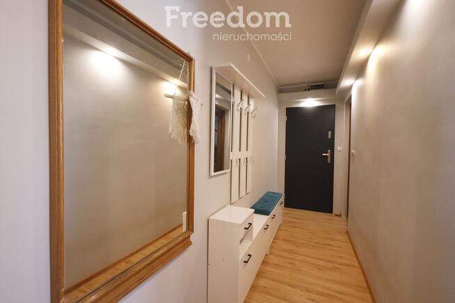 Mieszkanie trzypokojpwe na parterze w centrum