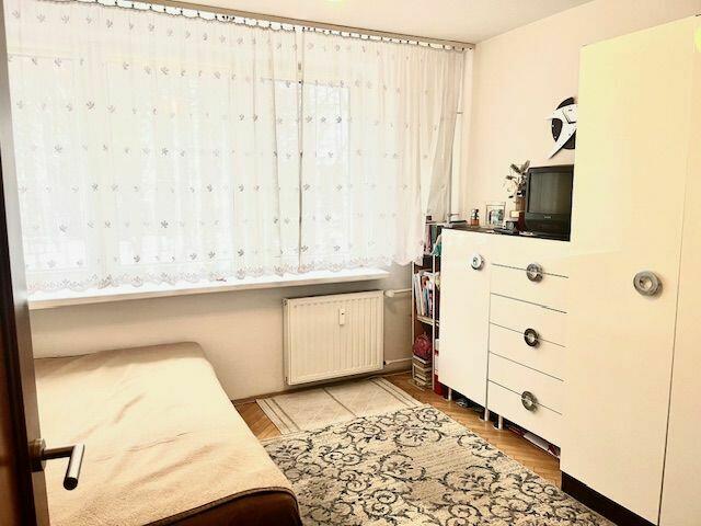 Zamienię mieszkanie 46m2 na bemowie na Saską Kępę