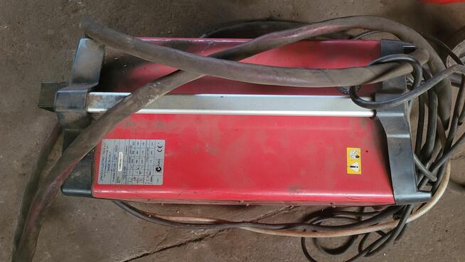 Przecinarka plazmowa Lincoln Electric Invertec PC105.