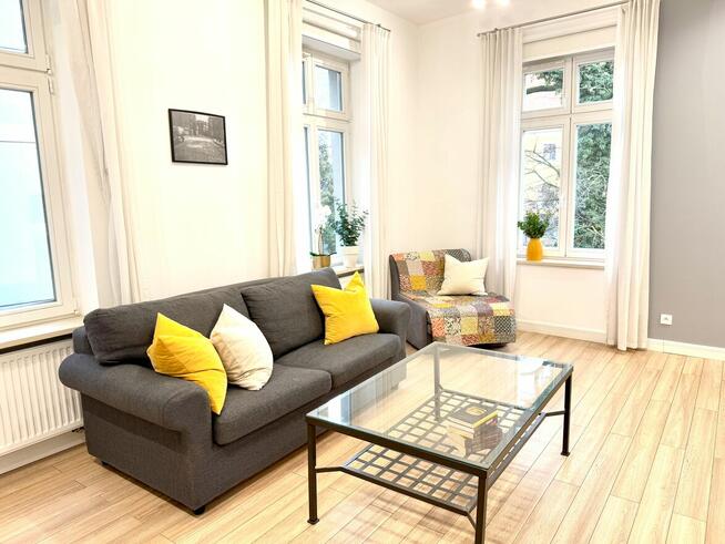 Nowy apartament koło katedry 3 pokoje wysoki standard garaż!