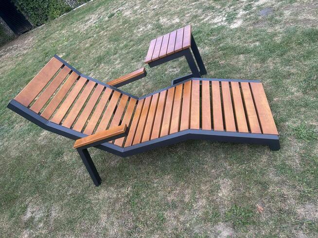 Sprzedam Leżak ogrodowy ze stolikiem