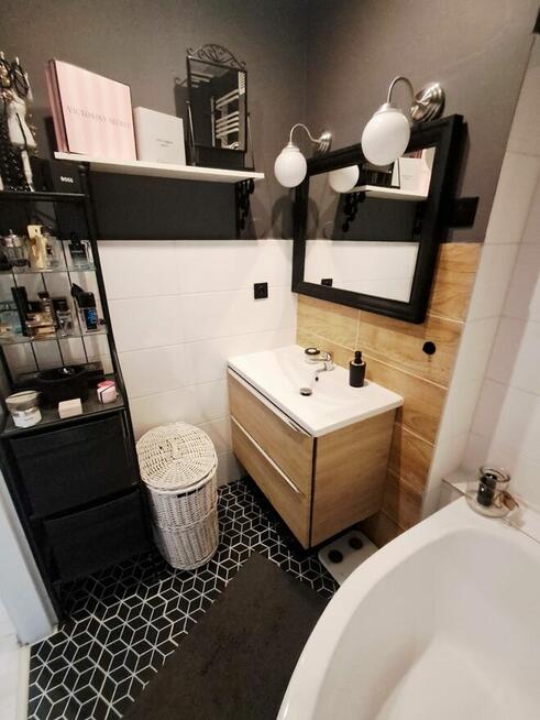 3 pokoje o pow. 52.30m2, IV piętro, klimatyzacja, Kalisz