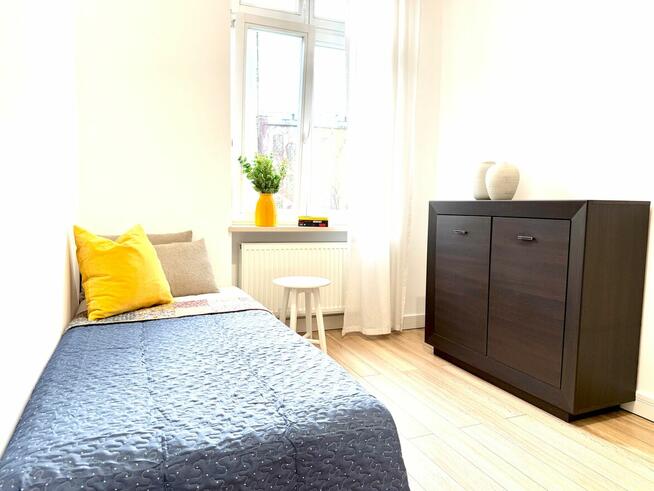 Nowy apartament koło katedry 3 pokoje wysoki standard garaż!