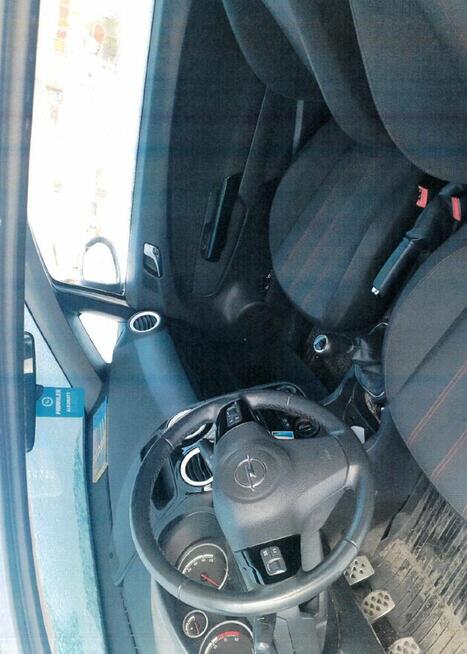 Syndyk sprzeda samochód osobowy Opel Corsa