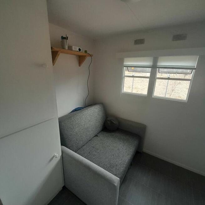 Domek holenderski zabudowany z tarasem