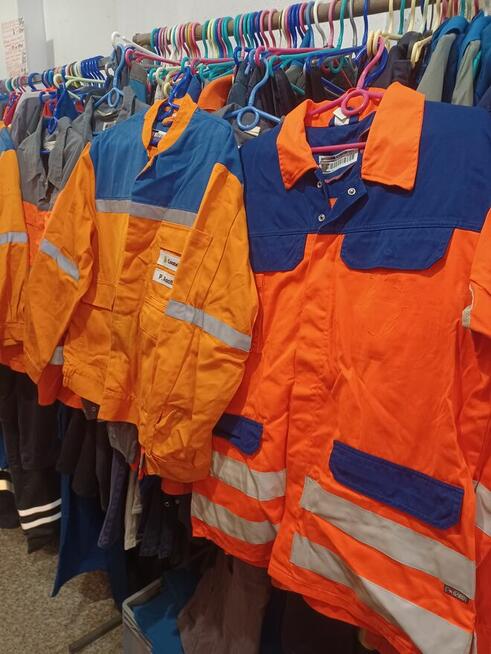 Bluzy robocze pomarańczowe - odblaskowe .