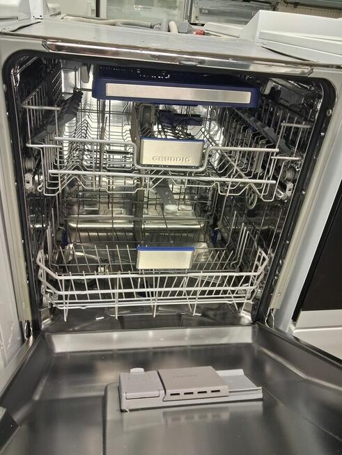 ZMYWARKA DO ZABUDOWY GRUNDIG