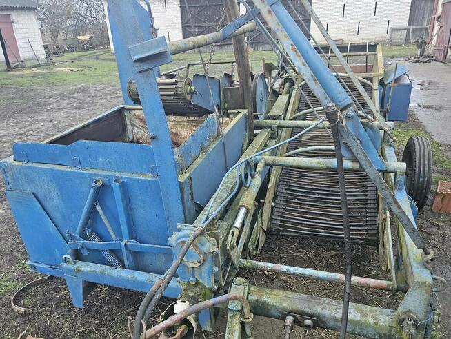 Karlik - kombajn ziemniaczany