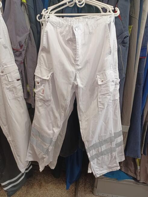 Odzież robocza biała-budowlana - tanio.