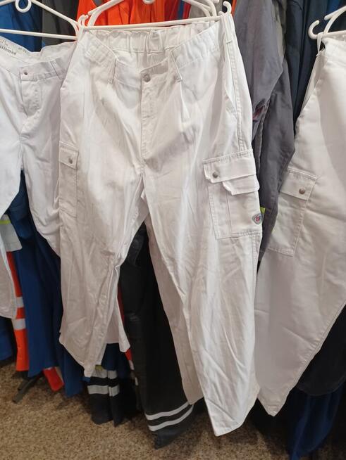Odzież robocza biała-budowlana - tanio.
