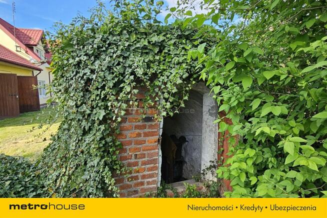 Na sprzedaż urokliwy dom ze stawem, działka 4600m2