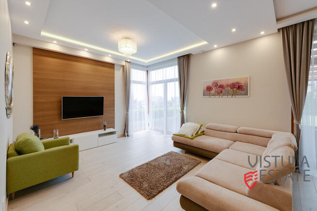 Wyjątkowy dom na os. "Parkowe Wzgórze"