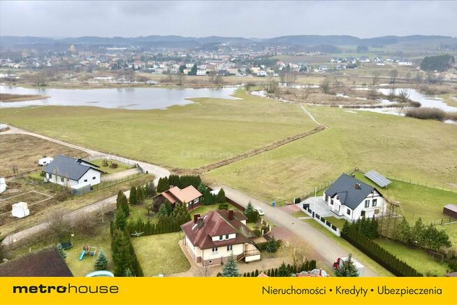 Atrakcyjny dom w prestiżowej lokalizacji.