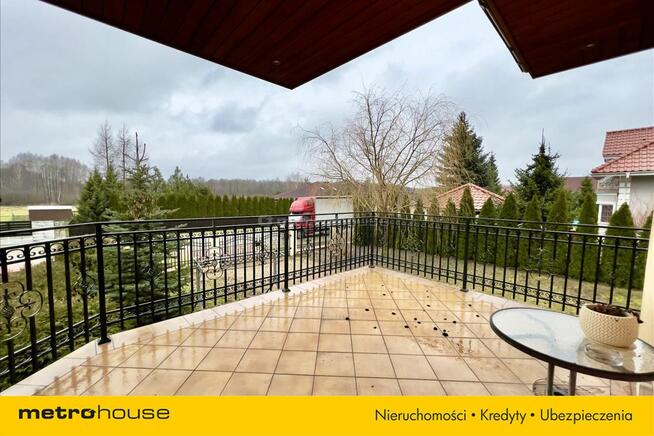 Atrakcyjny dom w prestiżowej lokalizacji.