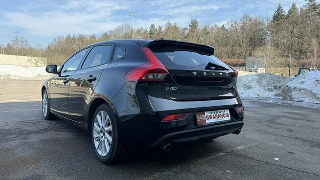 Volvo V40 2.0d3 150KM automat ledy bi xenon Navi kamera full serwis 1.rok gwaran