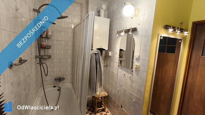 Piętro Domu Jednorodzinnego z oddzielną klatką schodową i mediami