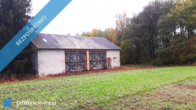 Działka siedliskowa z budynkiem.