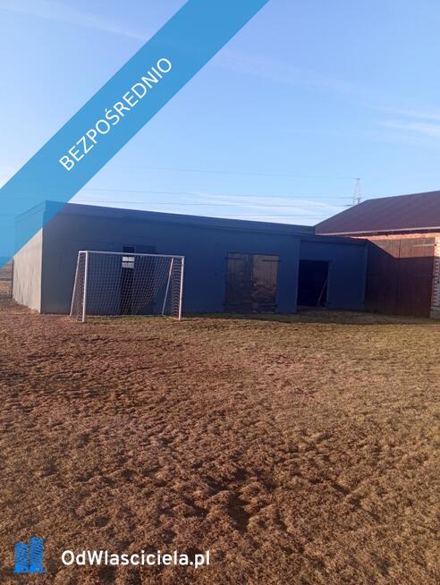 Duży dom o powierzchni 278 M2 z budynkami